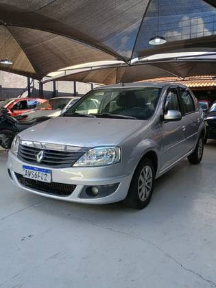 RENAULT LOGAN 1.6 EXPRESSION 8V FLEX 4P MANUAL